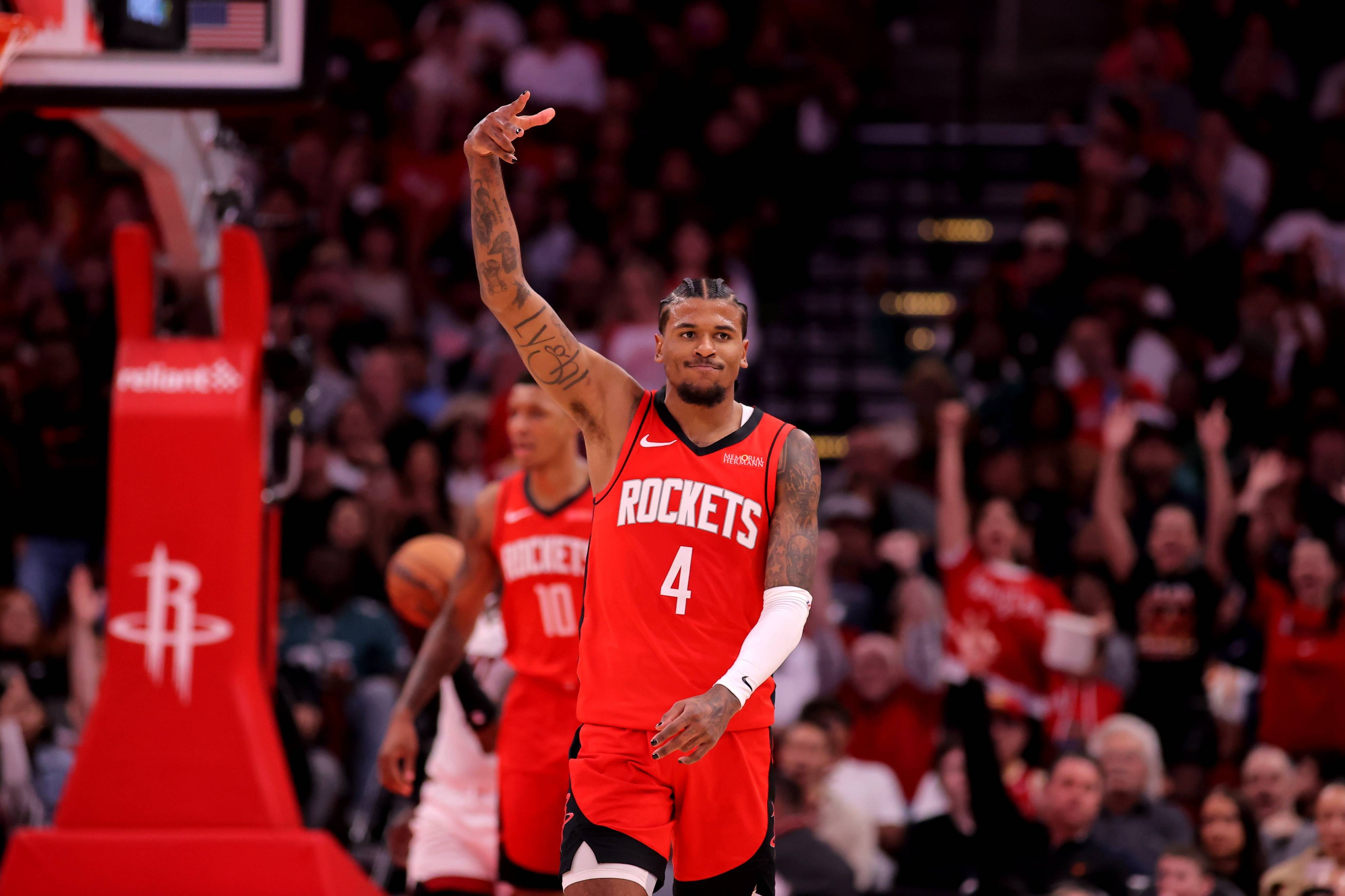 关于火箭队客场险胜奇才队,哈登豪取+带领球队胜出的信息 关于火箭队客场险胜奇才队,哈登豪取+带领球队胜出的信息