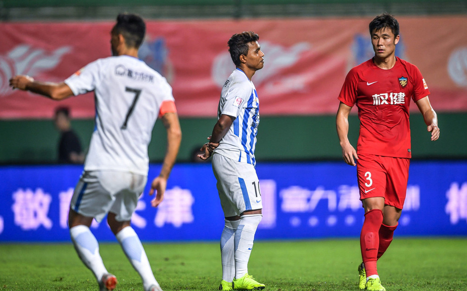 关于广州富力客场逆转贵州恒丰追赶积分榜前列的信息 关于广州富力客场逆转贵州恒丰追赶积分榜前列的信息