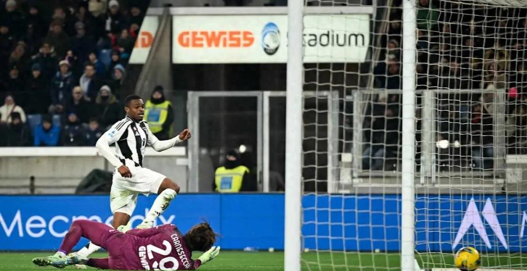 尤文图斯客场取胜,保持不败纪录 尤文图斯客场取胜,保持不败纪录