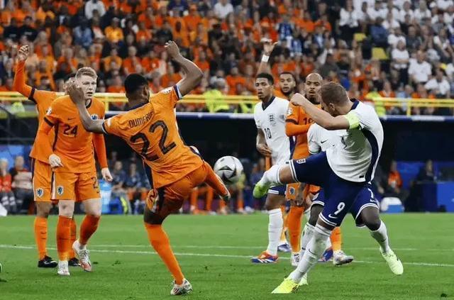 荷兰队伍展现出色技术,成功晋级的简单介绍 荷兰队伍展现出色技术,成功晋级的简单介绍