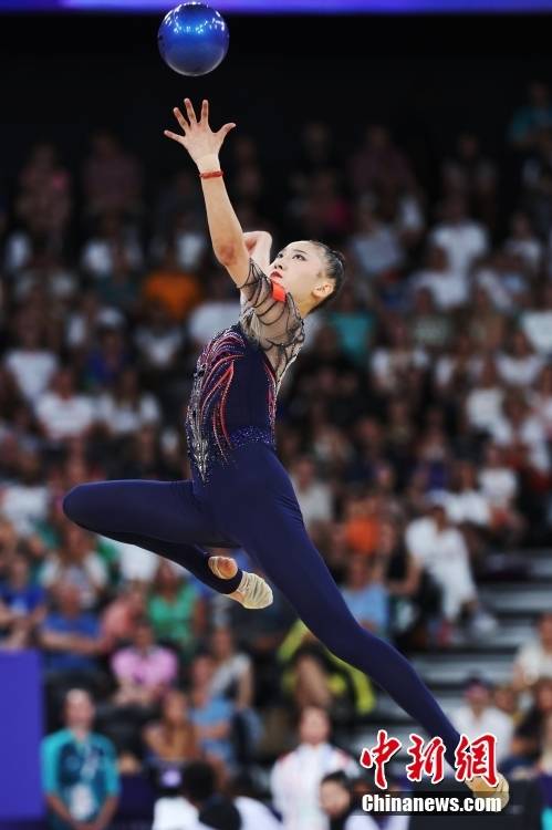 包含体操决赛惊险紧逼,俄罗斯选手斩获金牌!的词条 包含体操决赛惊险紧逼,俄罗斯选手斩获金牌!的词条