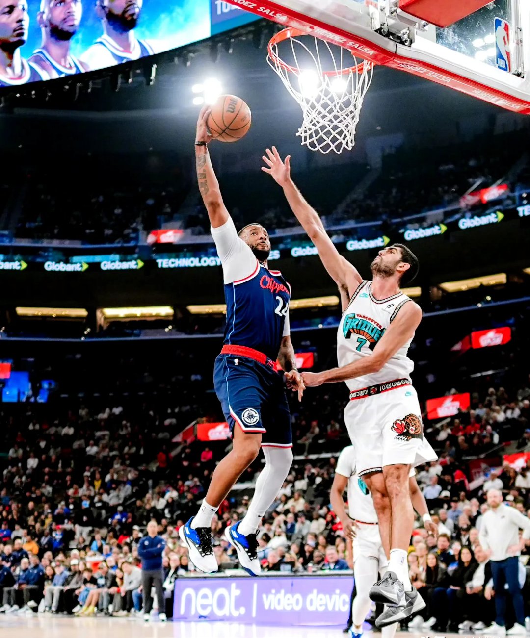 快船突袭灰熊,哈雷尔生猛内线的简单介绍 快船突袭灰熊,哈雷尔生猛内线的简单介绍