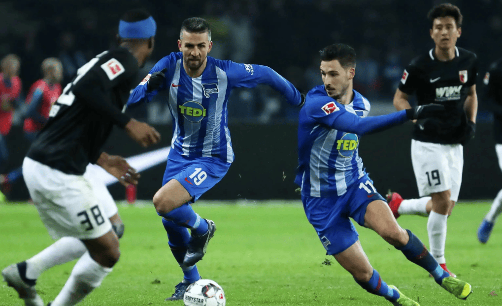 关于沃尔夫斯堡表现起伏不定,德甲球队成绩蒙上阴影的信息 关于沃尔夫斯堡表现起伏不定,德甲球队成绩蒙上阴影的信息