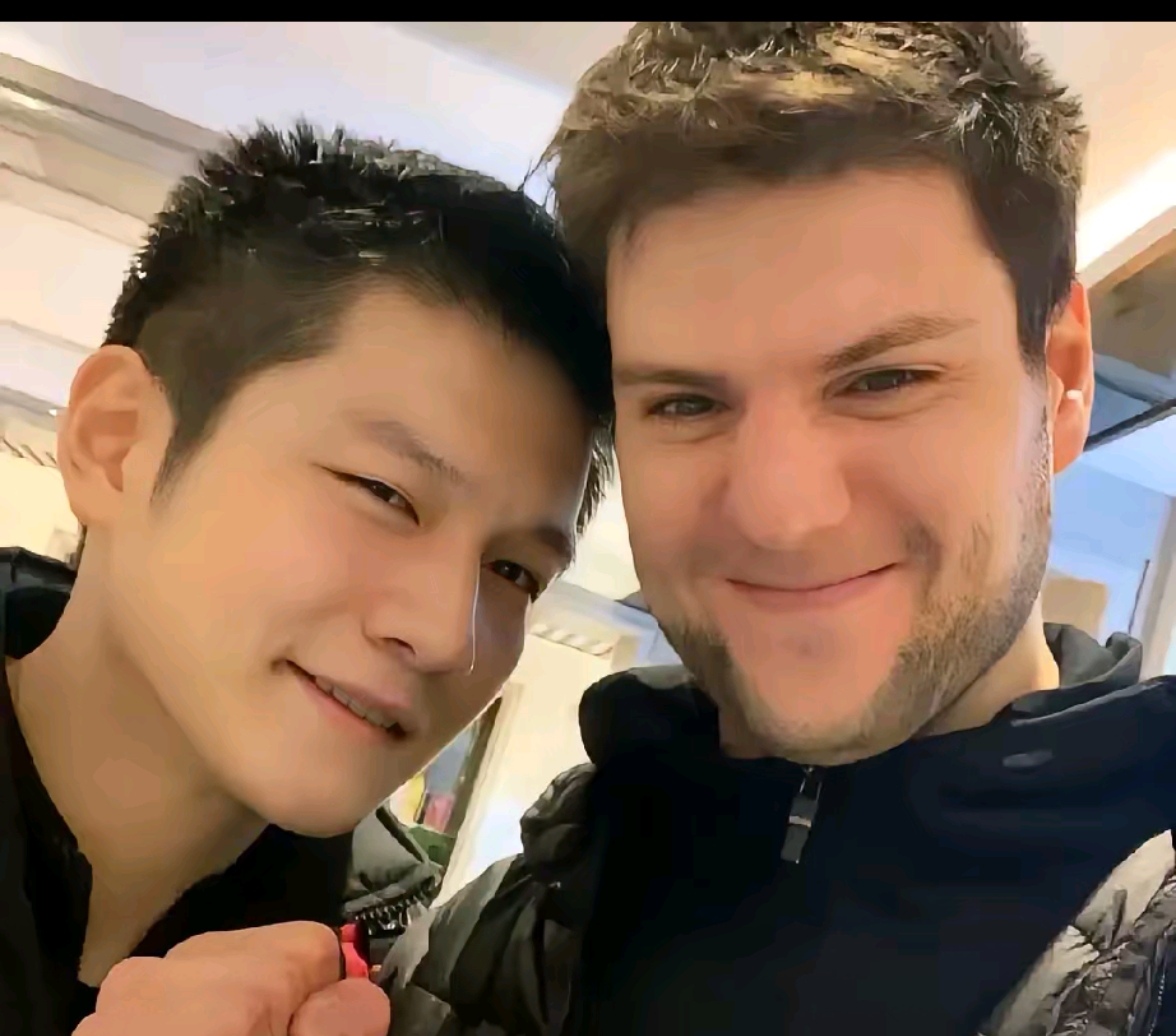 包含中国乒乓球队逆转瑞典乒乓球队,奥恰洛夫完成帽子戏法的词条 包含中国乒乓球队逆转瑞典乒乓球队,奥恰洛夫完成帽子戏法的词条